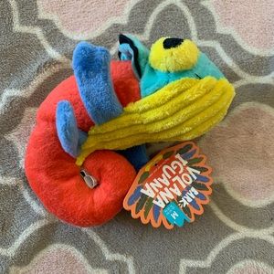 NEW BARK’S VOLANA IGUANA DOG TOY❣️